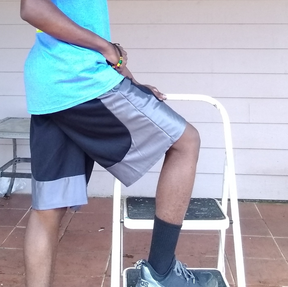 Shorts - Picture 6 of 6